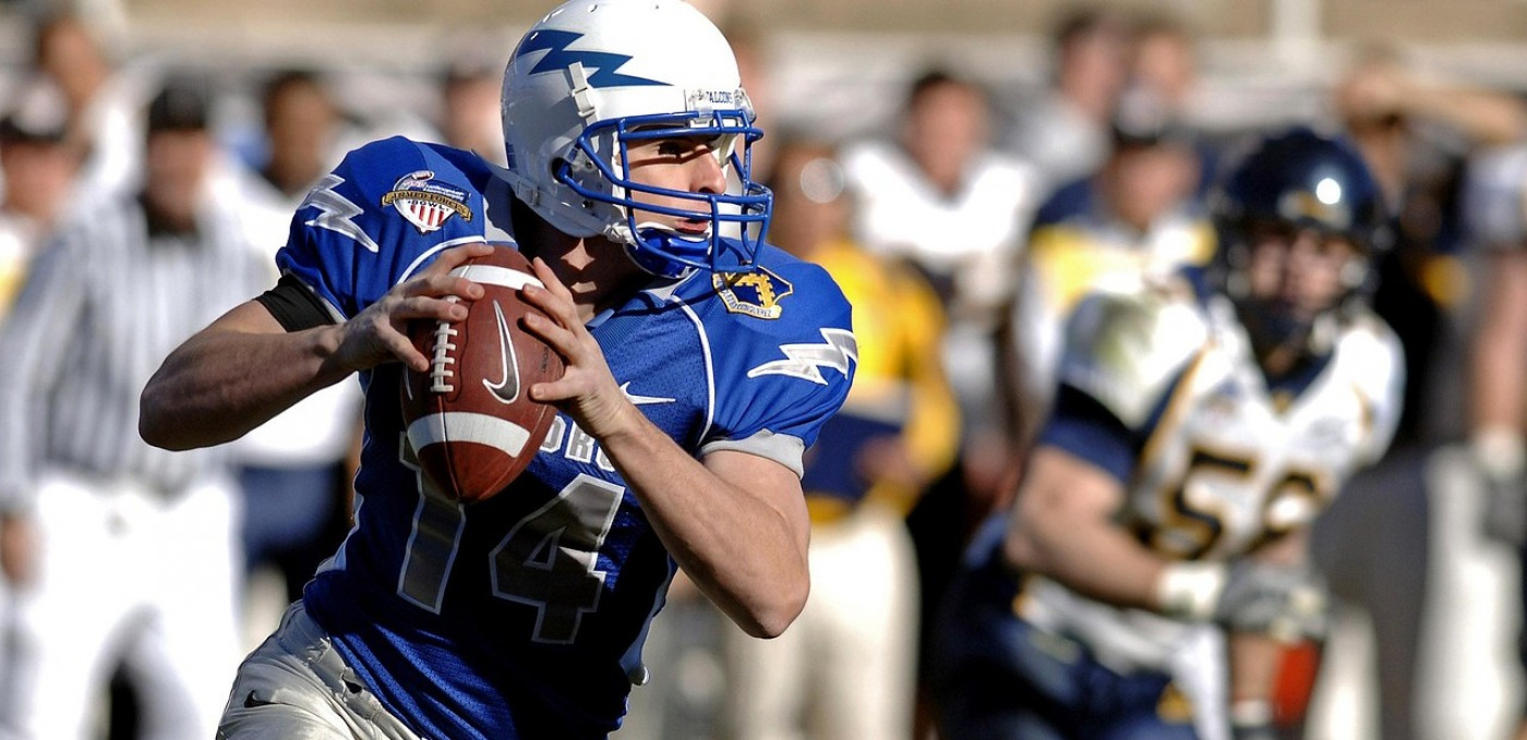 E - HVST - American Football